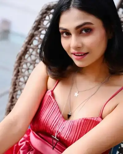 Call Girls Service in Makrana